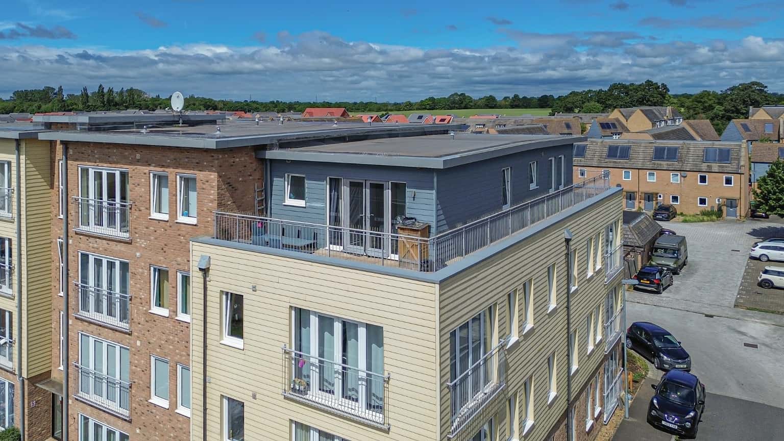 TWO BEDROOM PENTHOUSE WITH BALCONY Property image 1