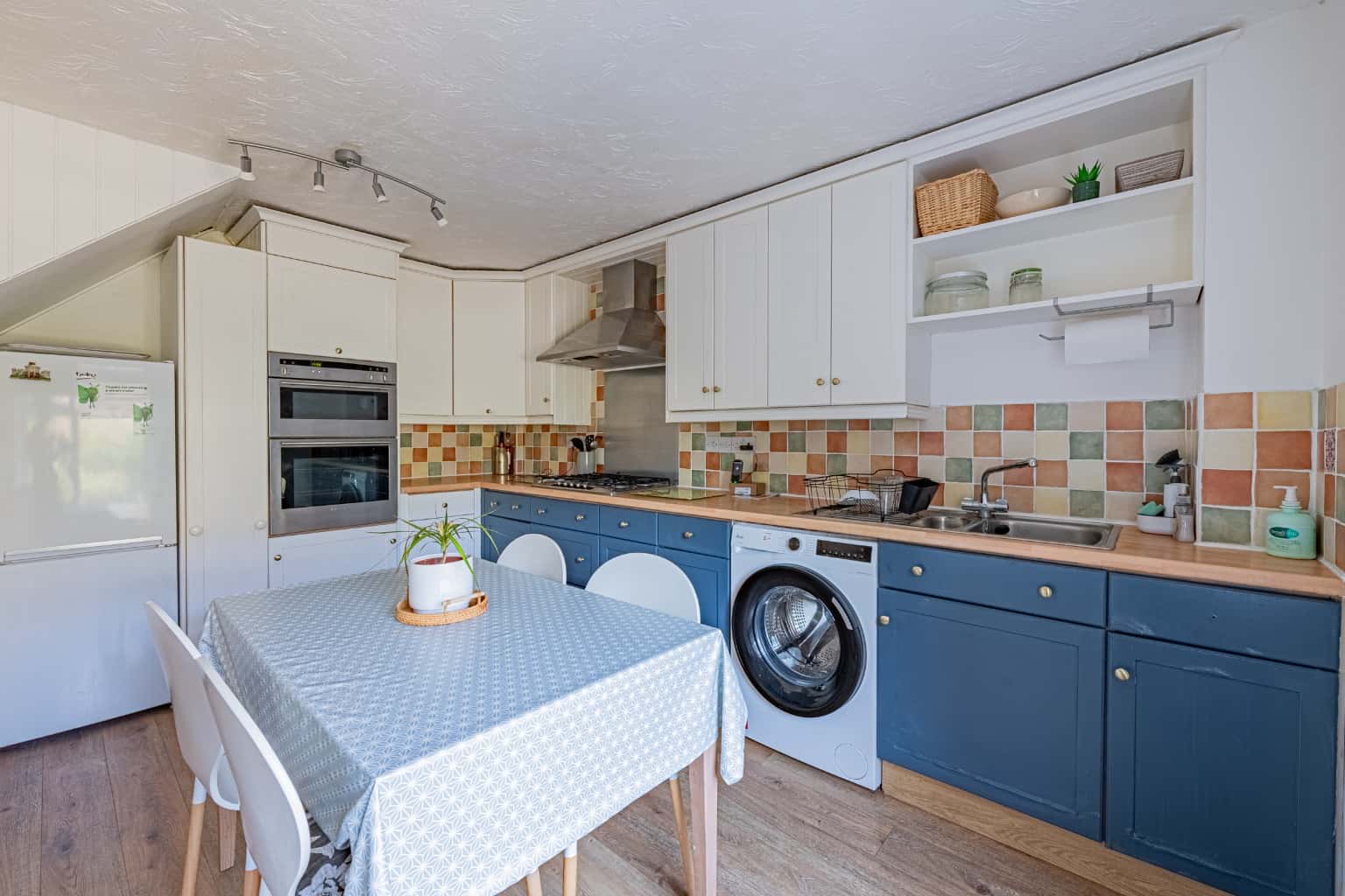 Charming 3-Bed Home in Quiet Cherry Hinton Cul-de-Sac Property image 7