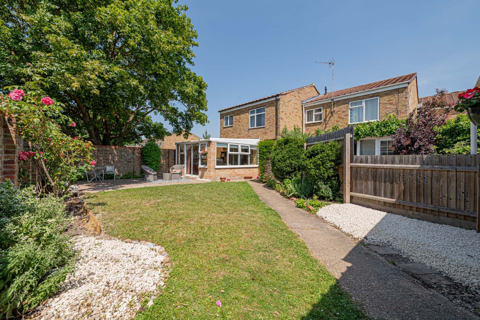 Charming 3-Bed Home in Quiet Cherry Hinton Cul-de-Sac Property image 19
