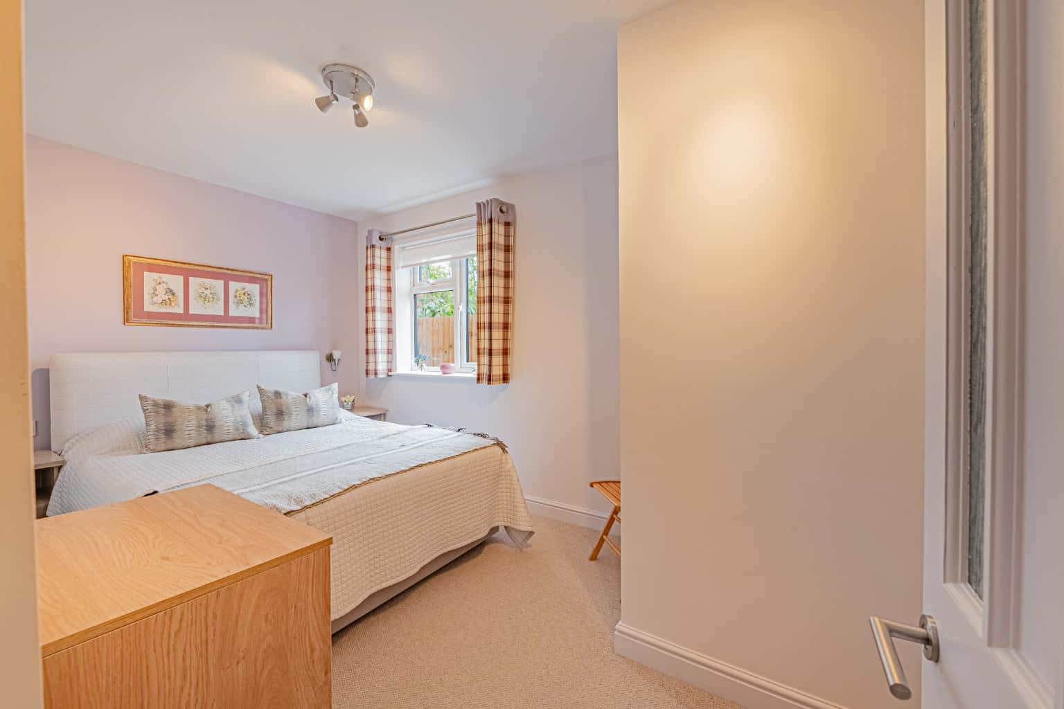 Well presented and extended four bedroom home with refitted kitchen and bathroom Property image 9