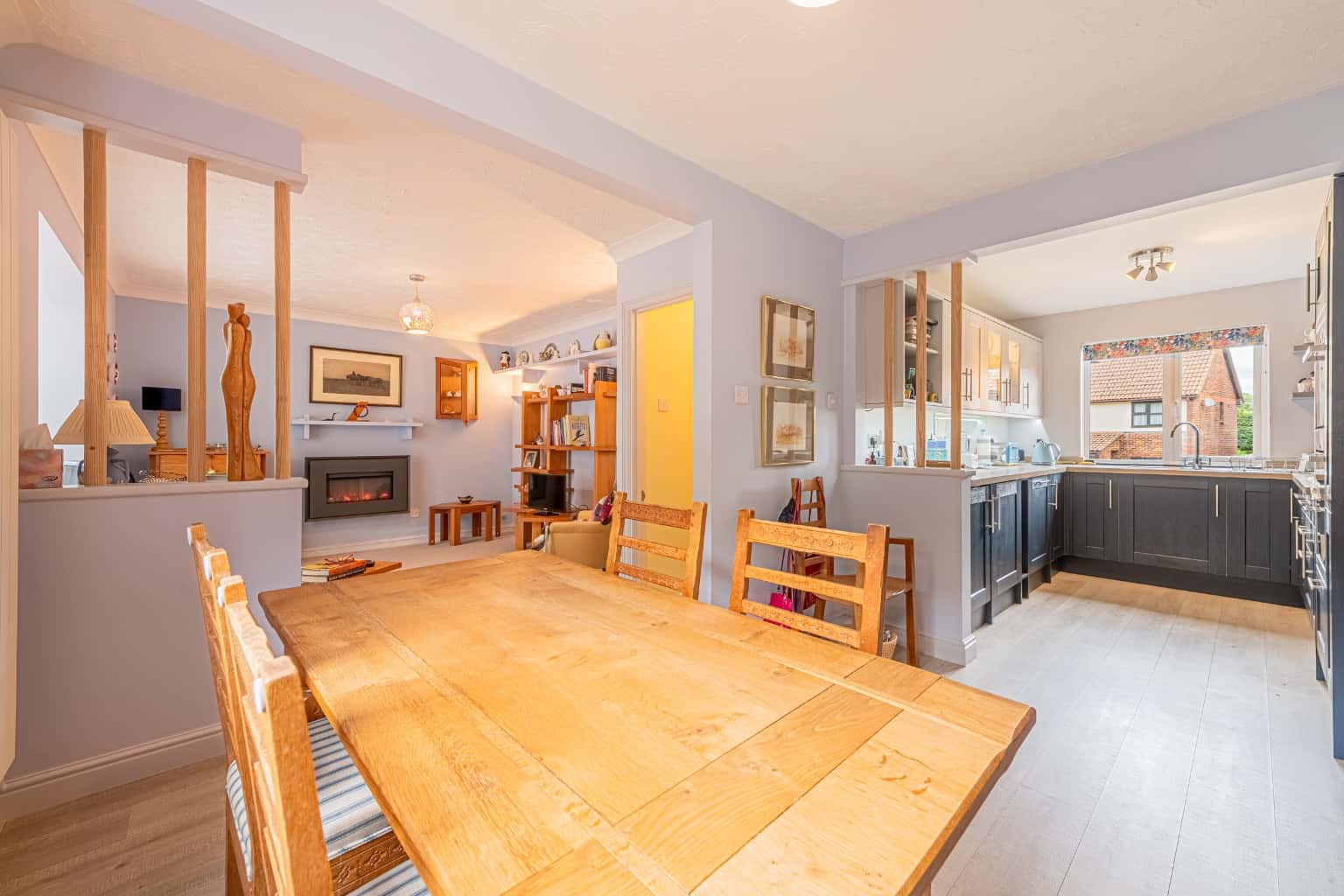 Well presented and extended four bedroom home with refitted kitchen and bathroom Property image 3