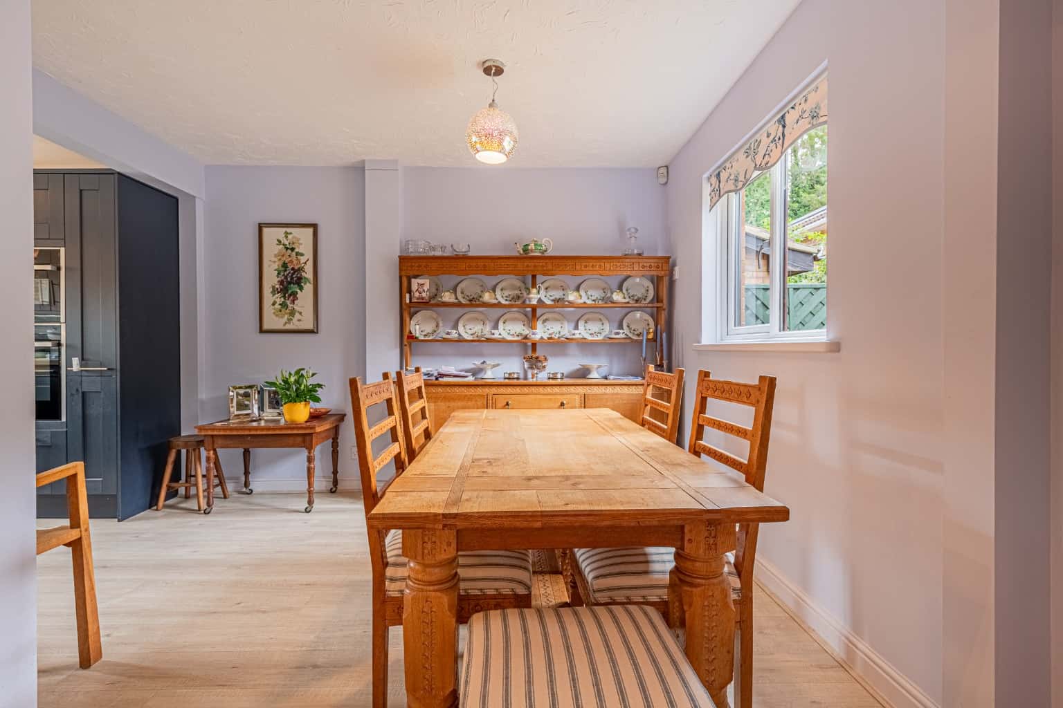Well presented and extended four bedroom home with refitted kitchen and bathroom Property image 4