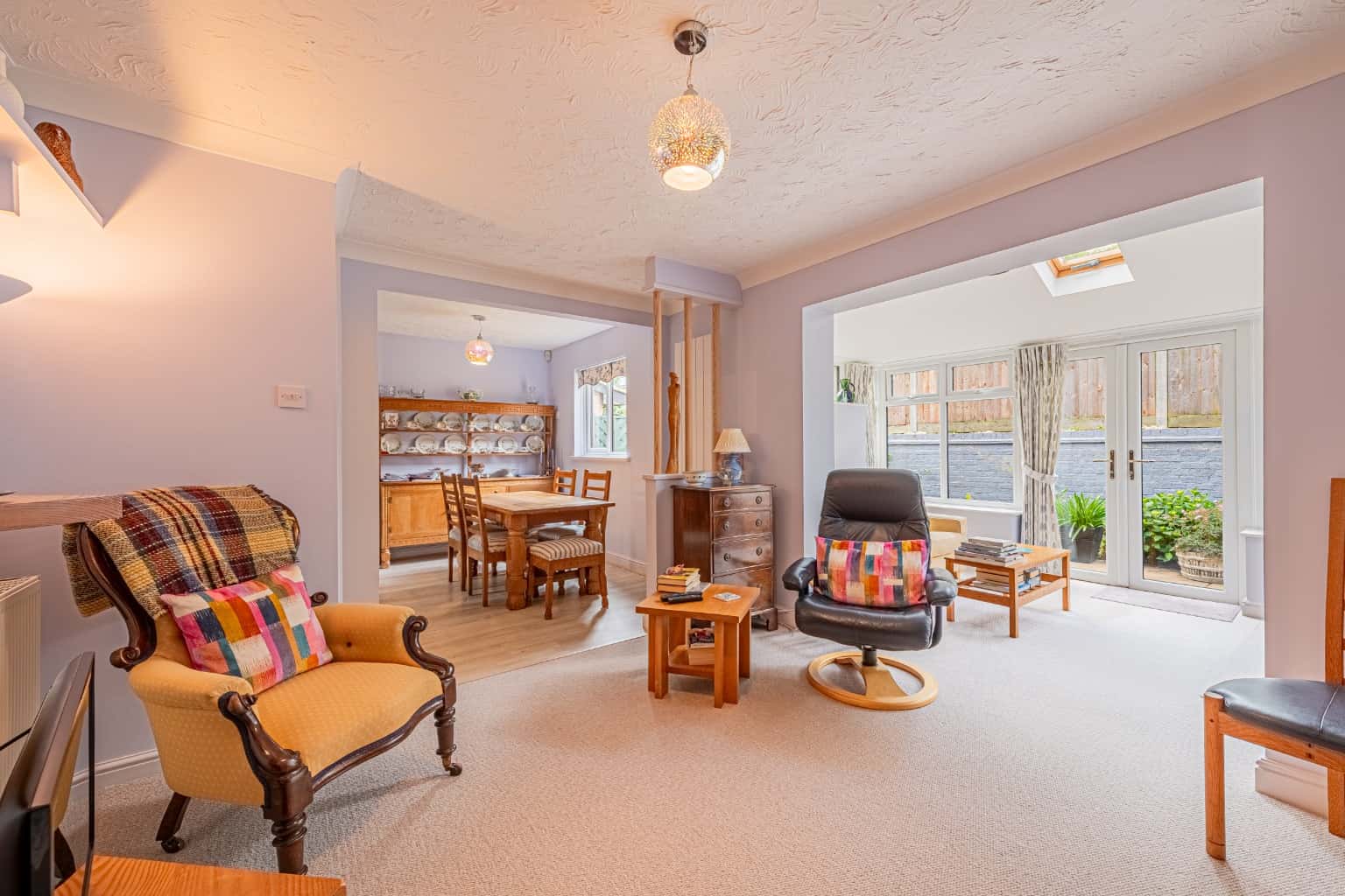 Well presented and extended four bedroom home with refitted kitchen and bathroom Property image 6
