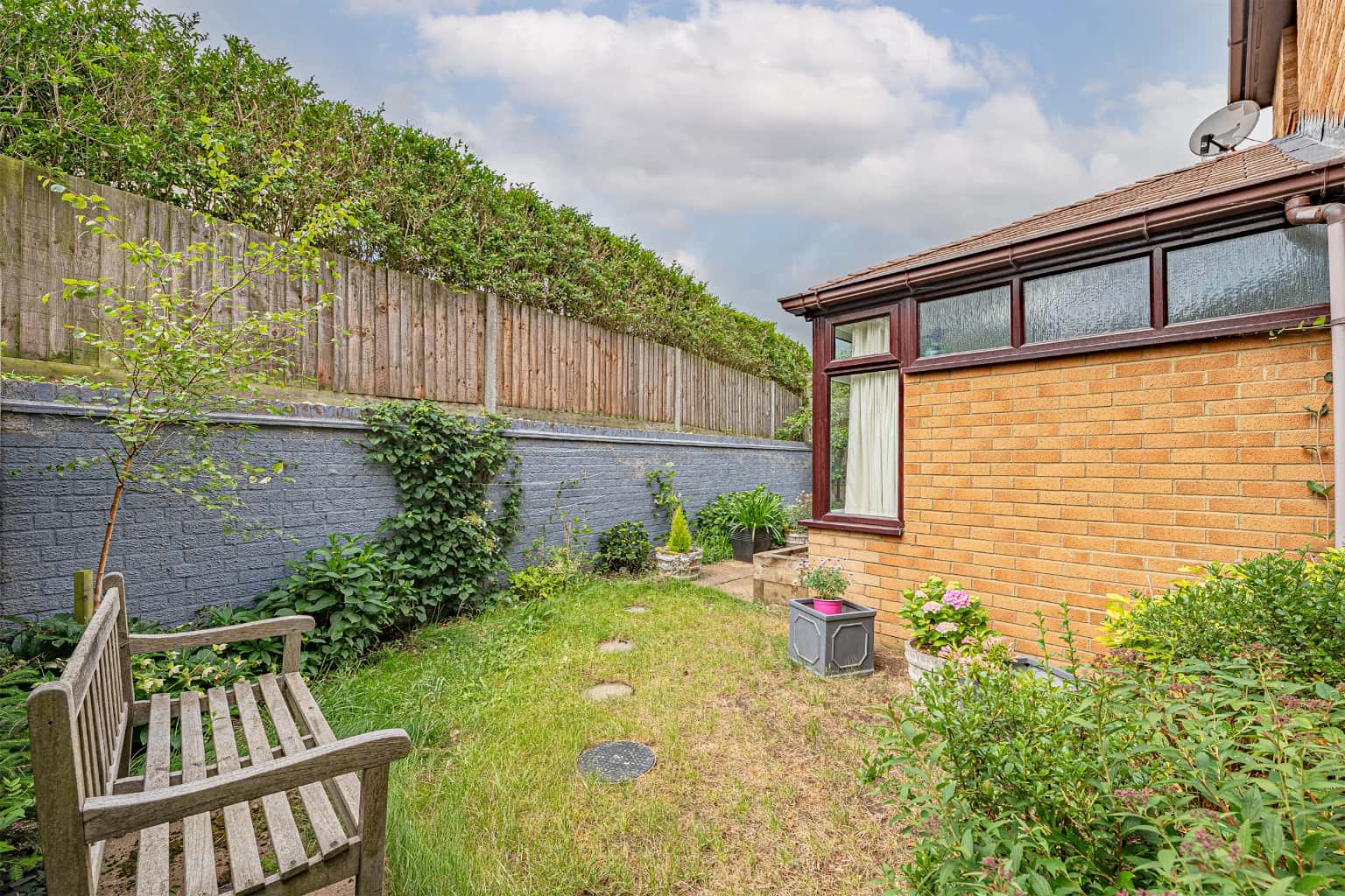 Well presented and extended four bedroom home with refitted kitchen and bathroom Property image 19