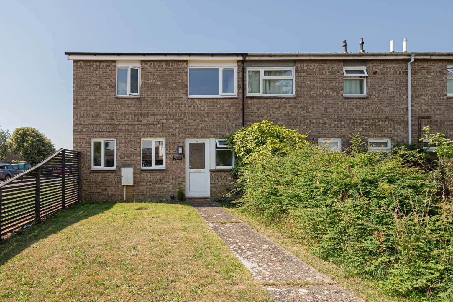 A fabulous three bedroom end terrace home that has recently been refurbished by the owners. Property image 1