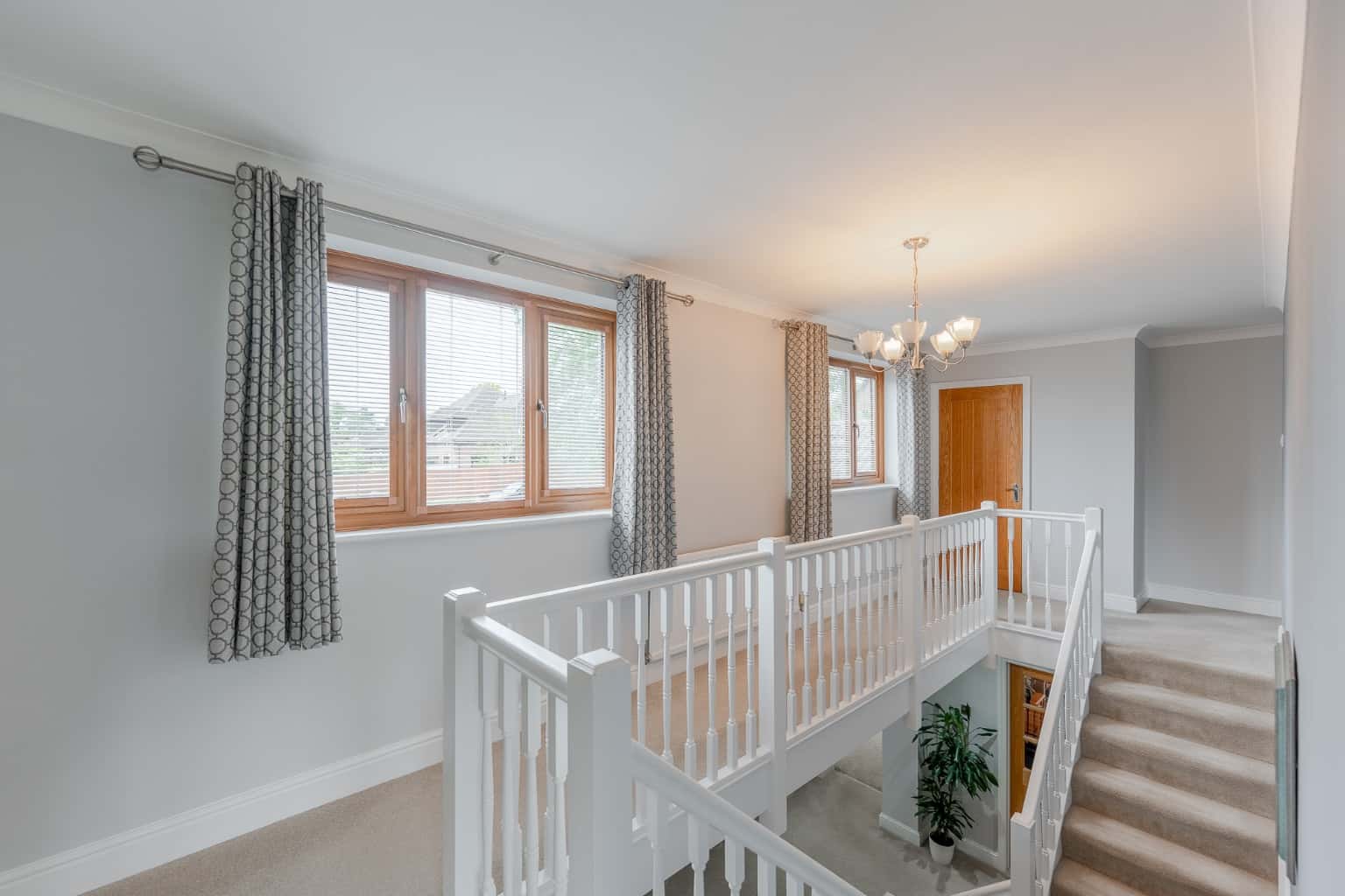 A truly exceptional residence of distinction, occupying one of the area’s most exclusive addresses. Property image 18