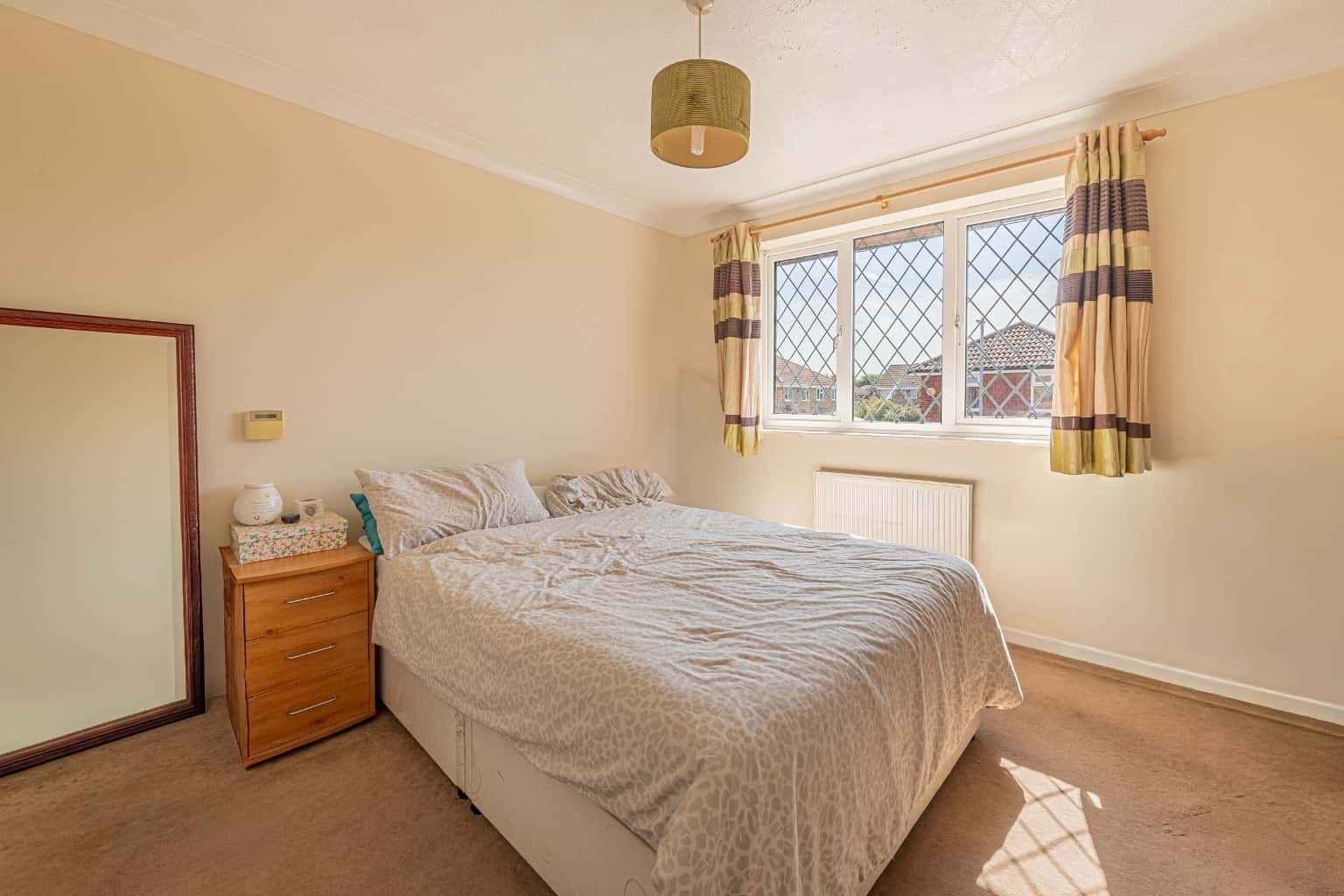 Two-Bedroom Semi-Detached Home with Garage, Driveway & No Forward Chain Property image 10