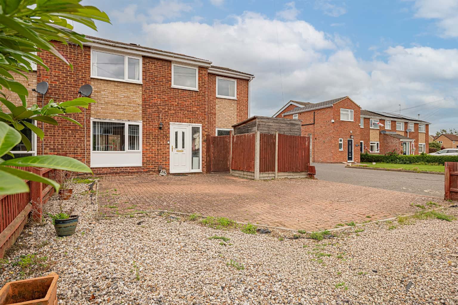 Offered for sale with no forward chain, an extended four-bedroom semi-detached family home Property image 18