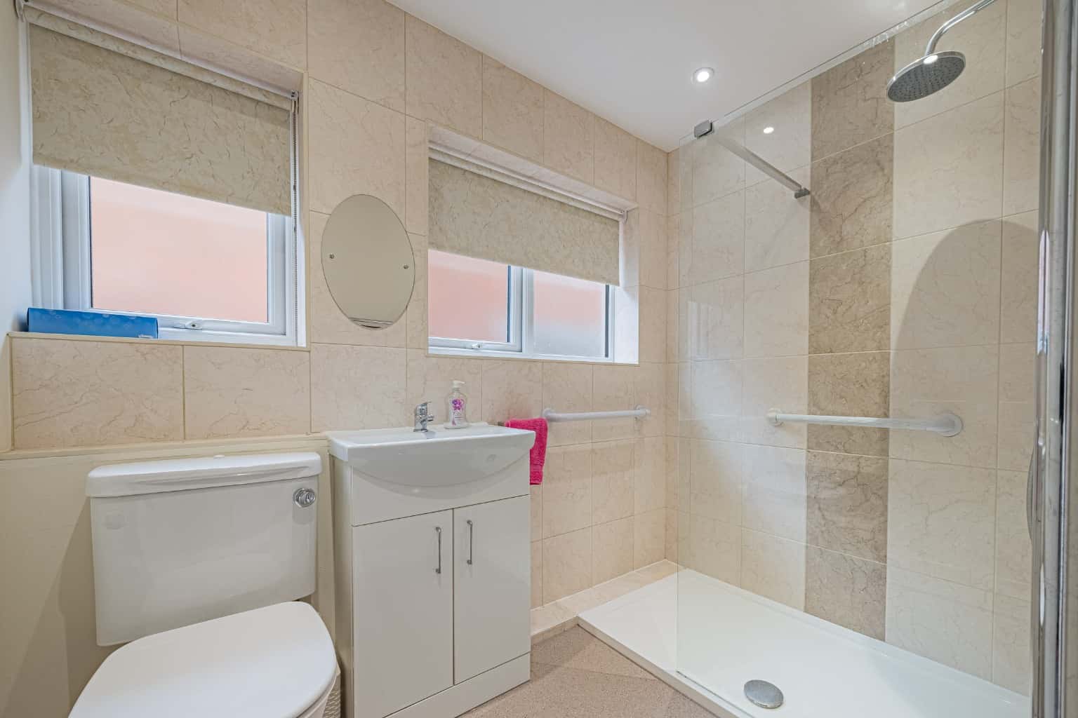 DETACHED THREE BEDROOM BUNGALOW CLOSE TO THE TOWN CENTRE Property image 11