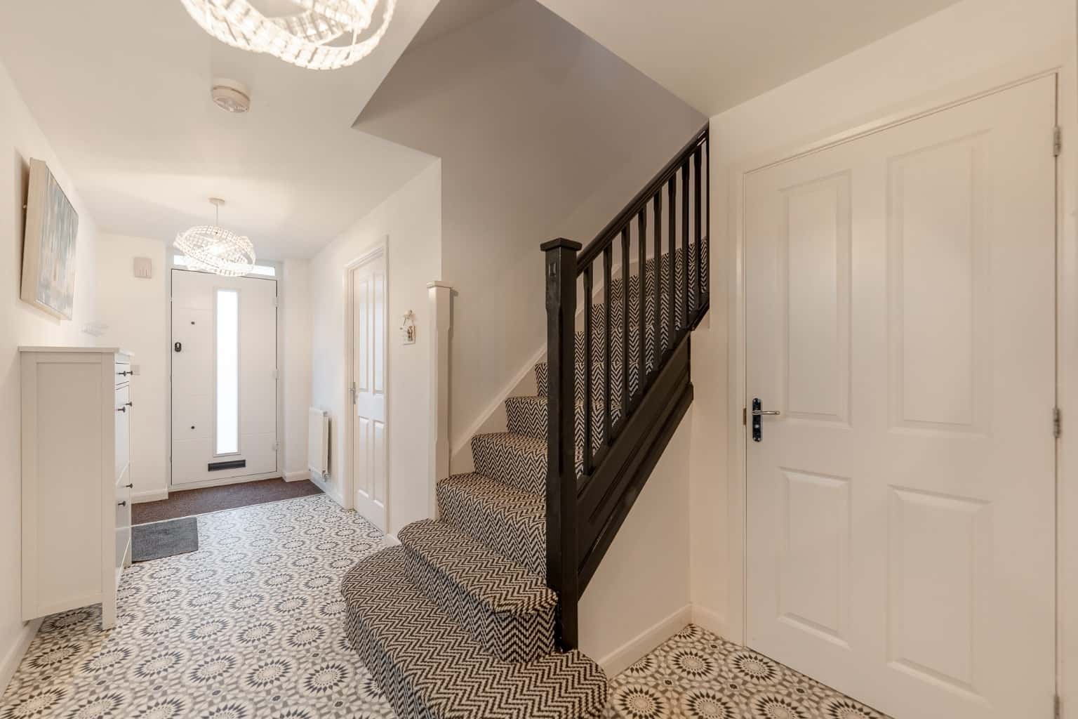 Exceptional Five Bedroom Family Home in Papworth Everard Property image 8