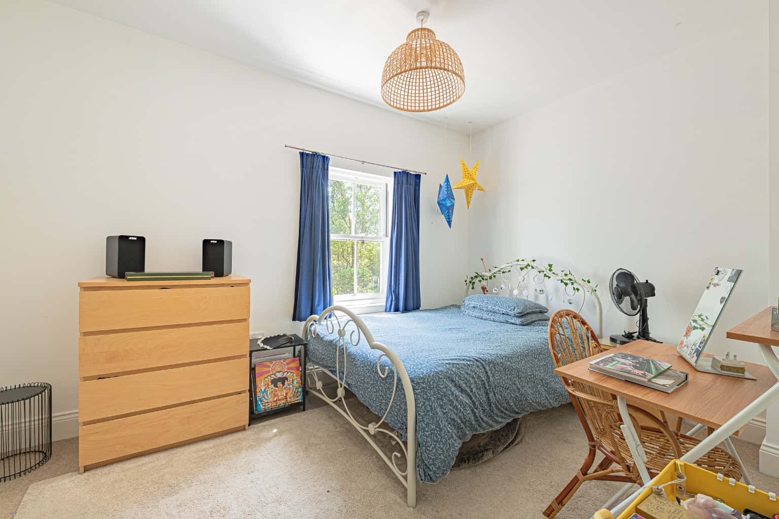 An attractive and extended four bedroom family home on the Fairfield Development near Hitchin. Property image 18