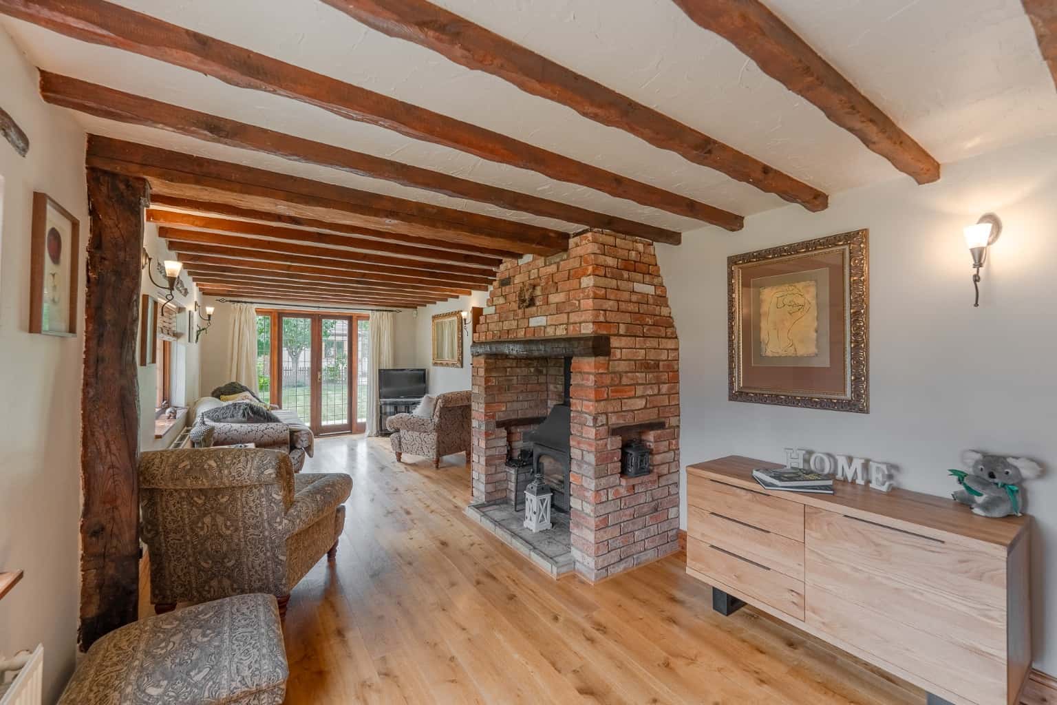 Characterful Four Bedroom Detached Home Double Garage No Chain Field Views Keysoe Property image 2