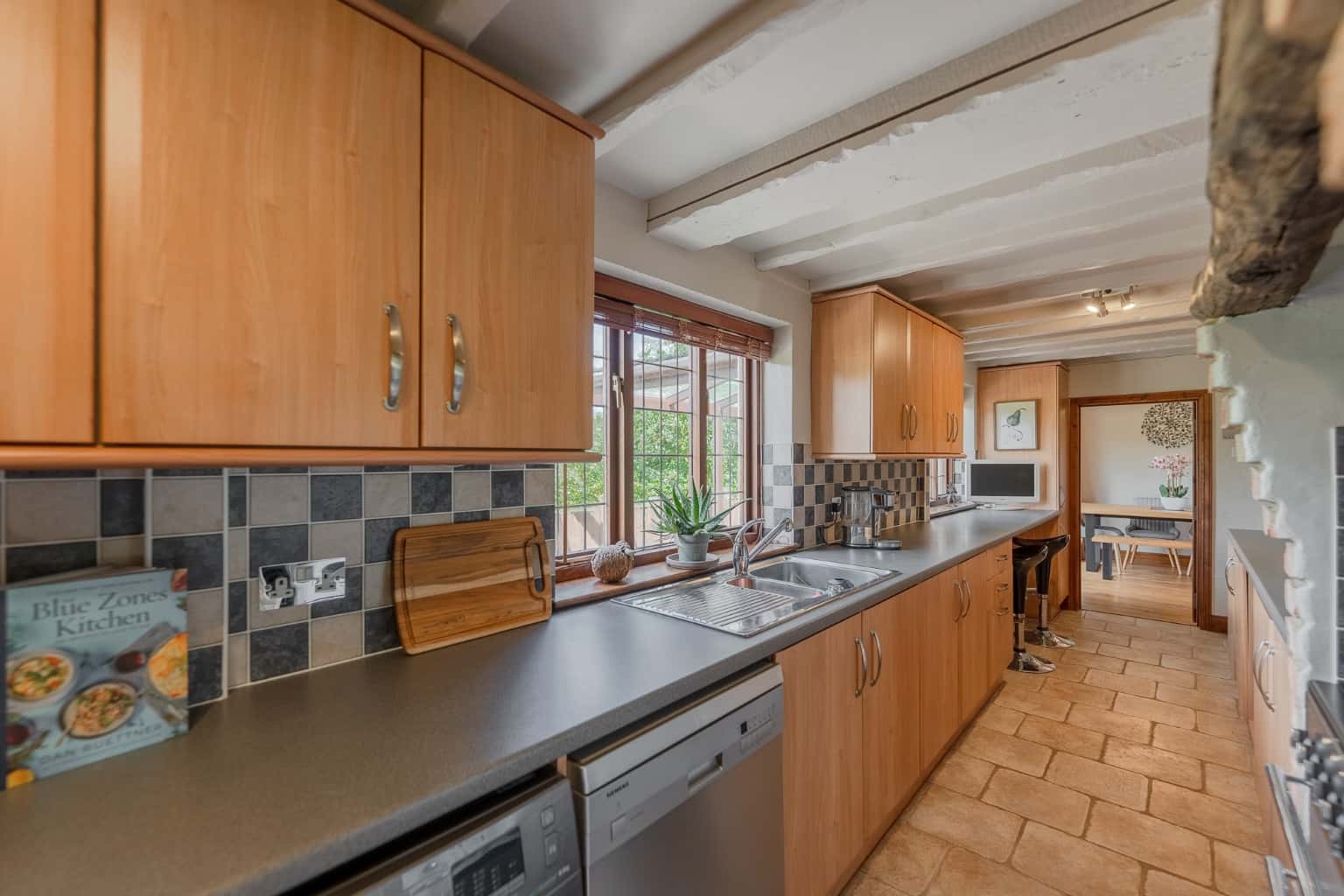 Characterful Four Bedroom Detached Home Double Garage No Chain Field Views Keysoe Property image 13