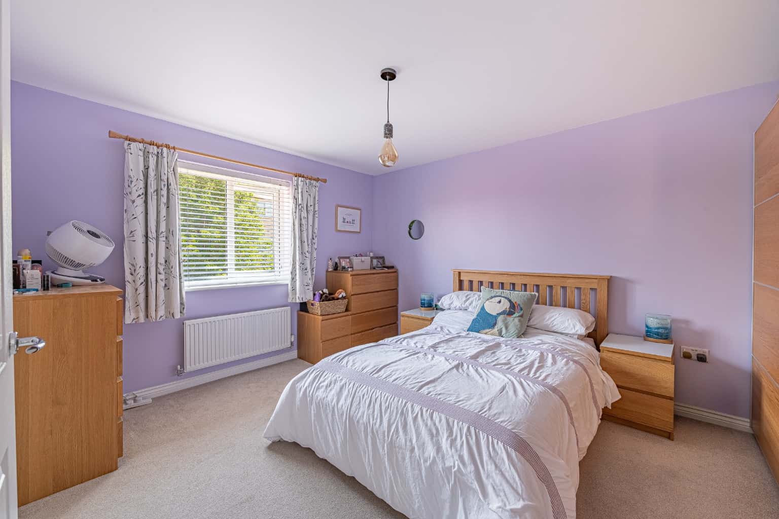 Immaculate four-bedroom home with garden office, garage, driveway, two en suites. A must-see!! Property image 11