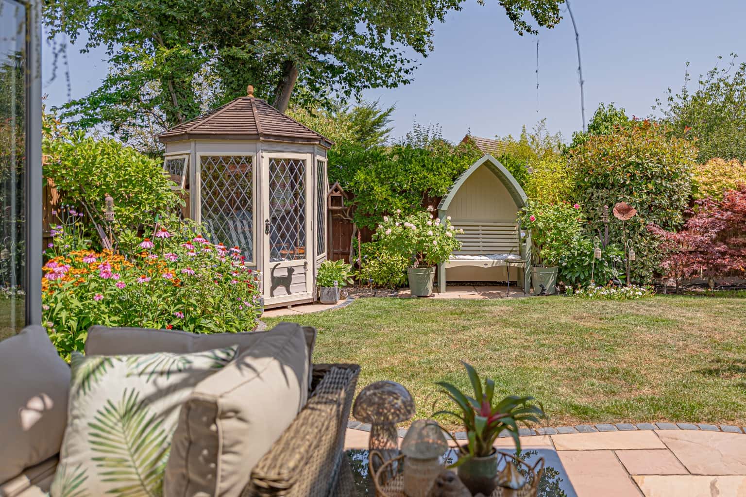 Exceptional Four Bedroom Detached Home in a Prestigious Non-Estate Mill Lane Location Property image 11