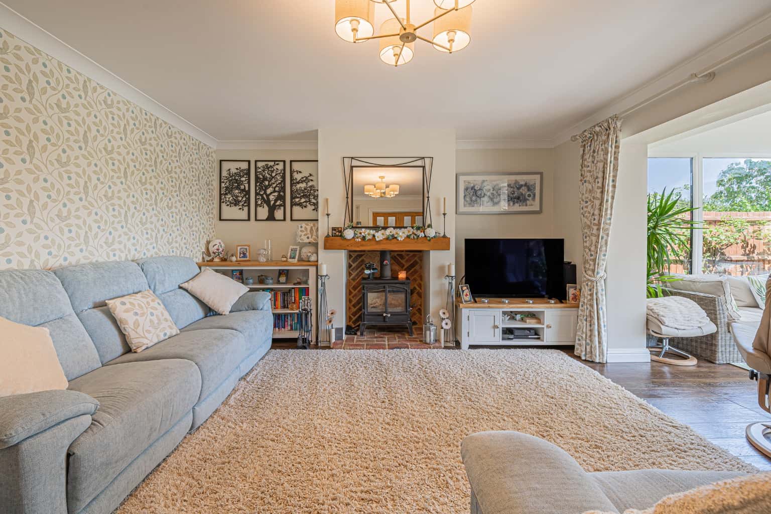 Exceptional Four Bedroom Detached Home in a Prestigious Non-Estate Mill Lane Location Property image 3