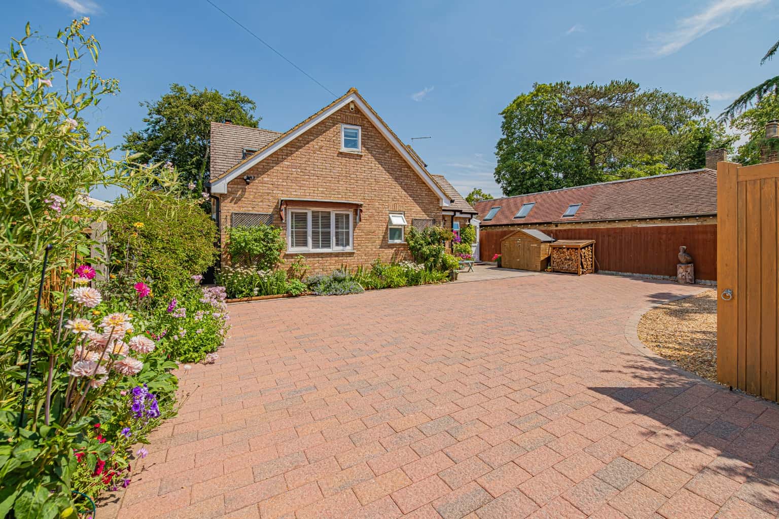 Exceptional Four Bedroom Detached Home in a Prestigious Non-Estate Mill Lane Location Property image 24