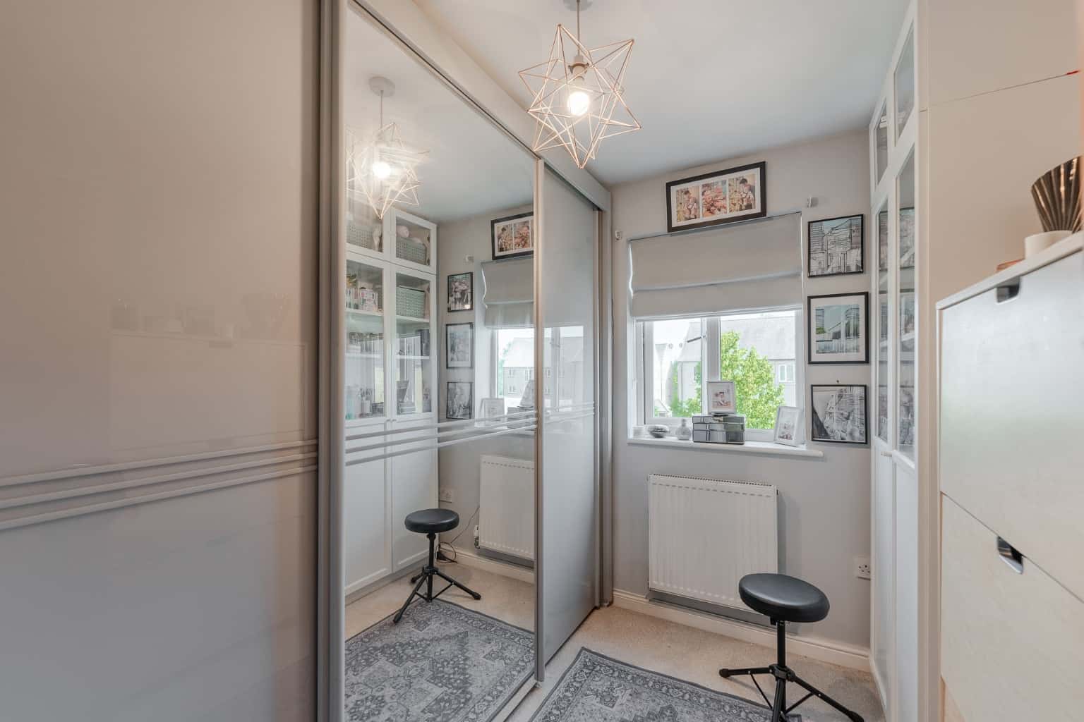 Exceptional Riverside Townhouse Overlooking Little Paxton Lock Offering Luxury Living No Chain Property image 17