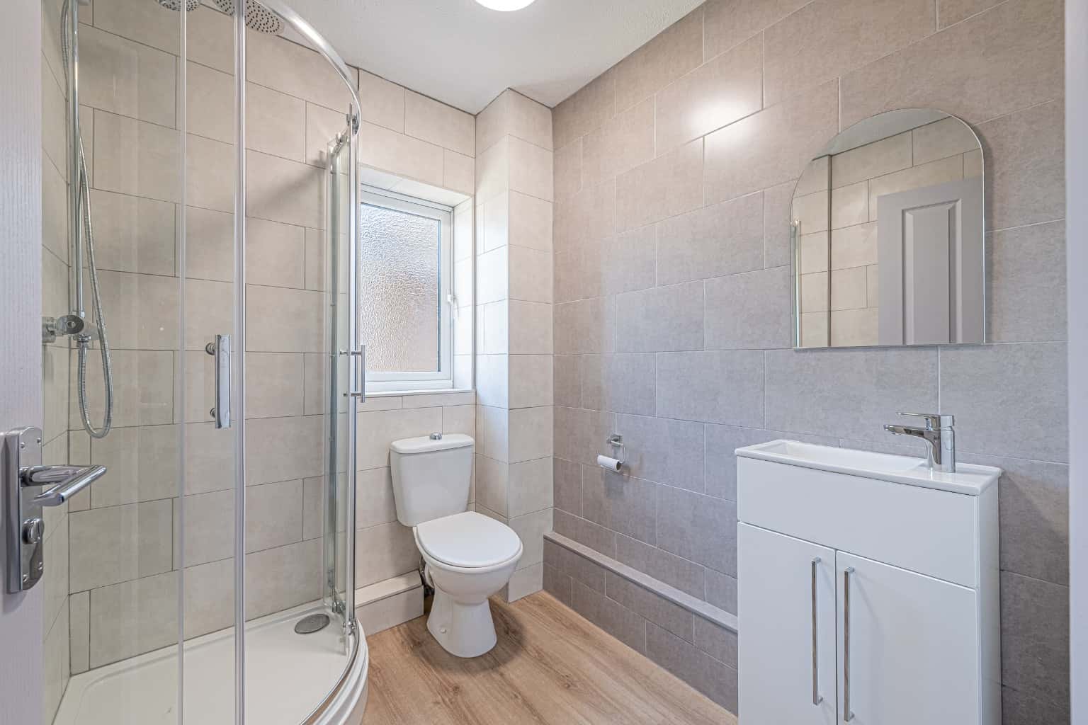 Beautifully Refurbished One Bedroom Home with Garage & 954-Year Lease Property image 7
