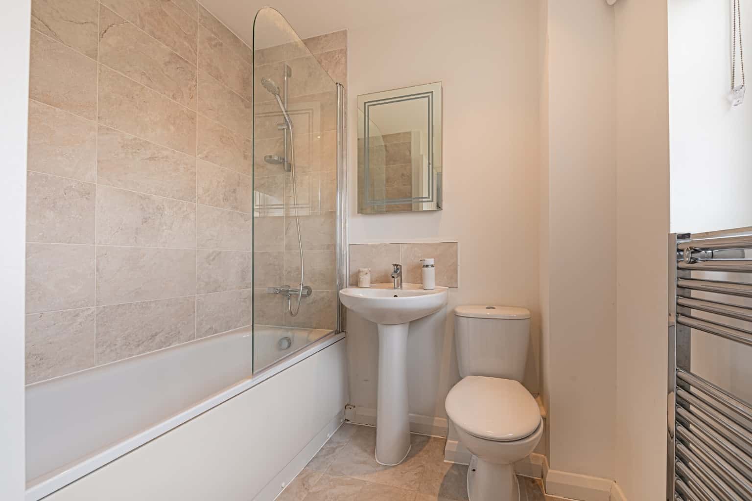 Immaculate 3-Bed Home in Sought-After Papworth Everard Property image 12