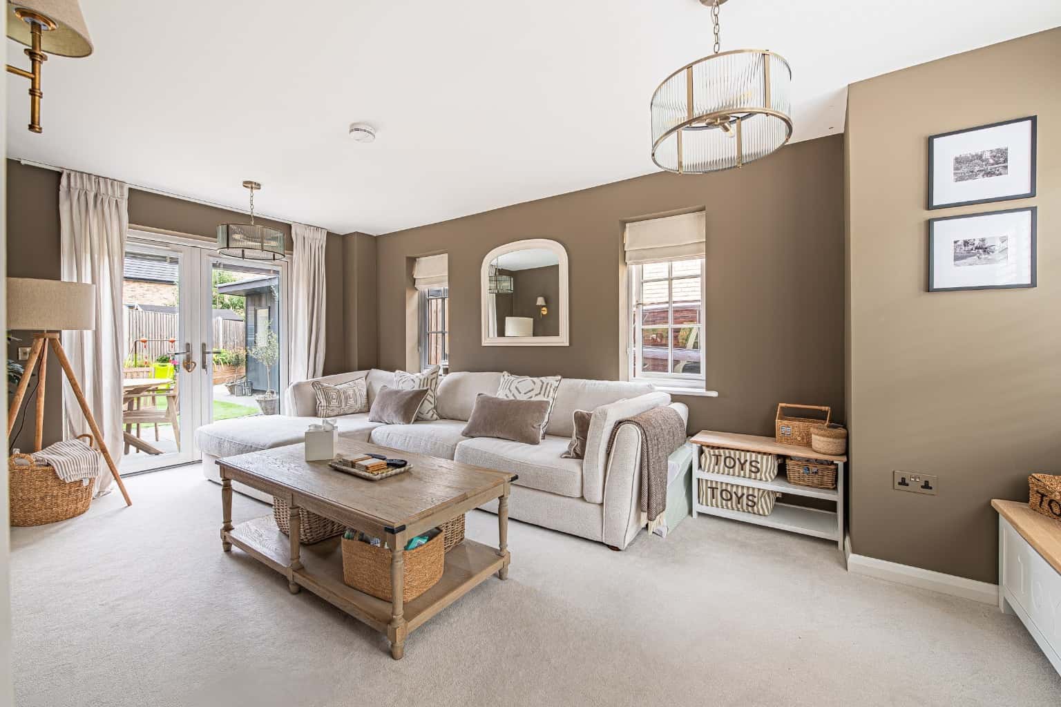 Immaculate 3-Bed Home in Sought-After Papworth Everard Property image 3