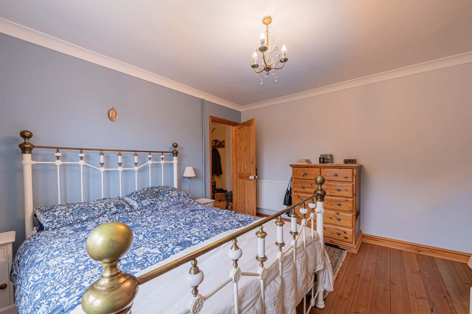 Extended 3 / 4 Bedroom Chalet Bungalow Offering Versatile Living In A Private setting, St Neots Property image 11