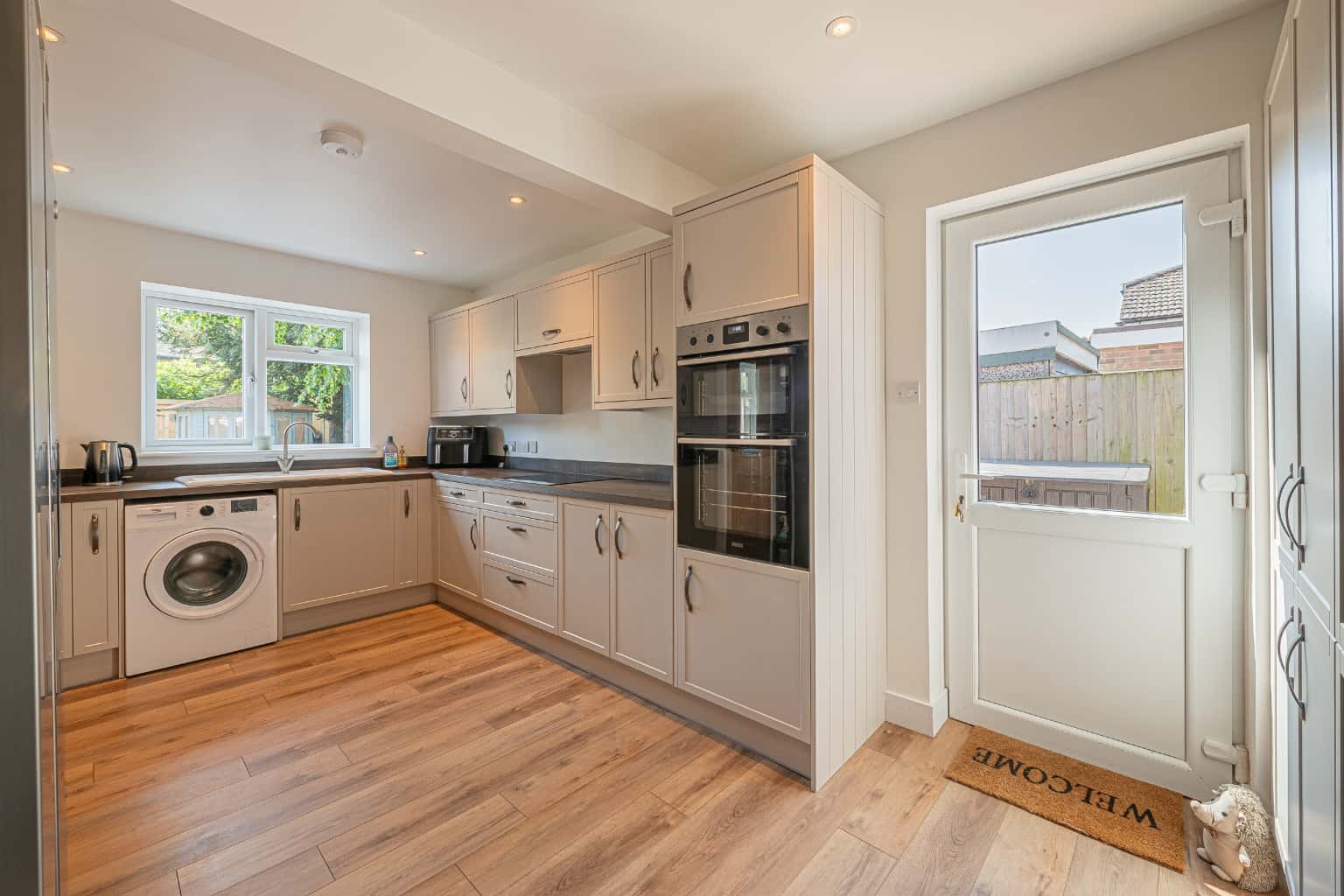 Two bedroom home in popular village of Little Paxton. Property image 2