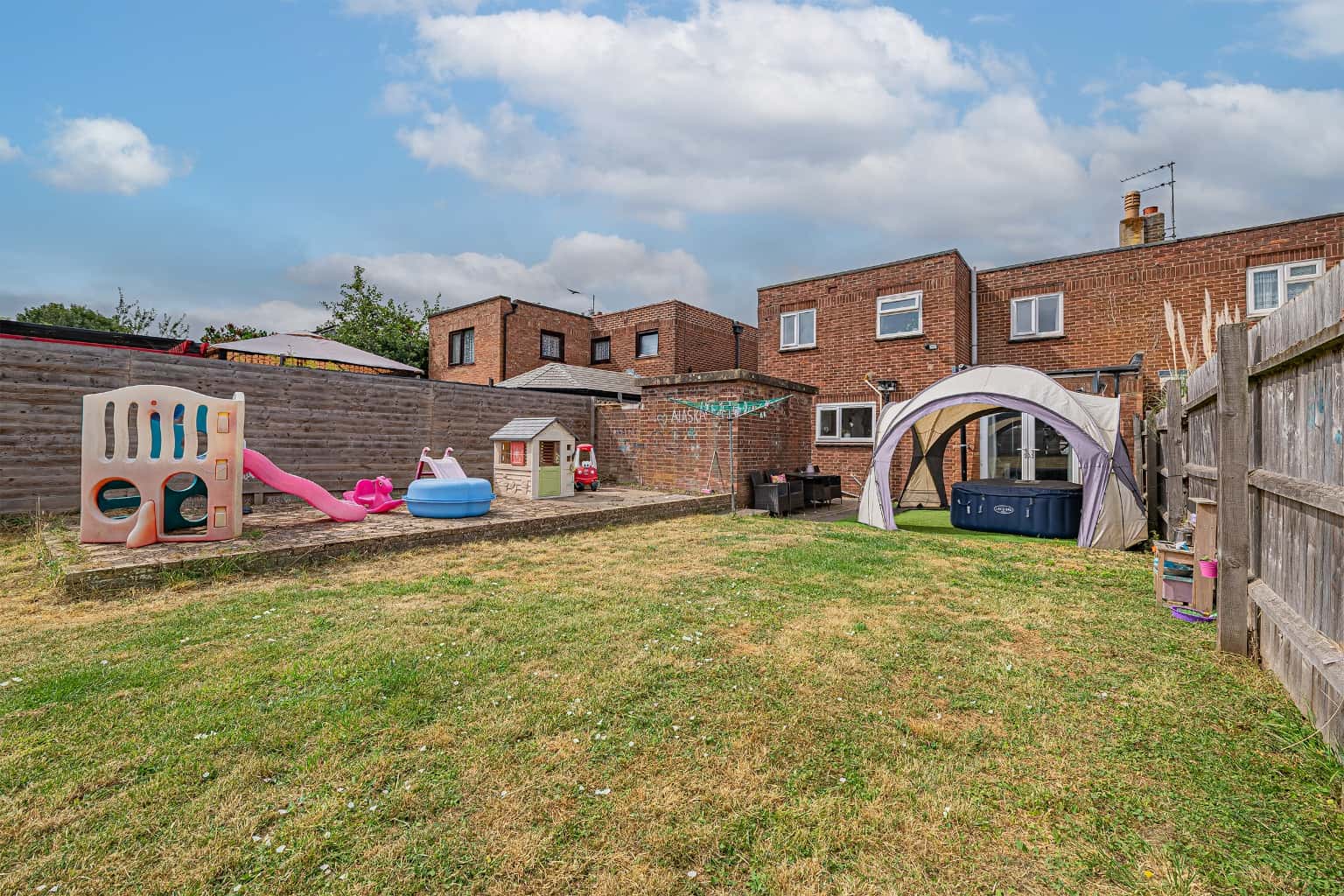 Spacious Three Bedroom Home With A Superb Rear Garden, Huge Potential & Great Eynesbury Location Property image 16