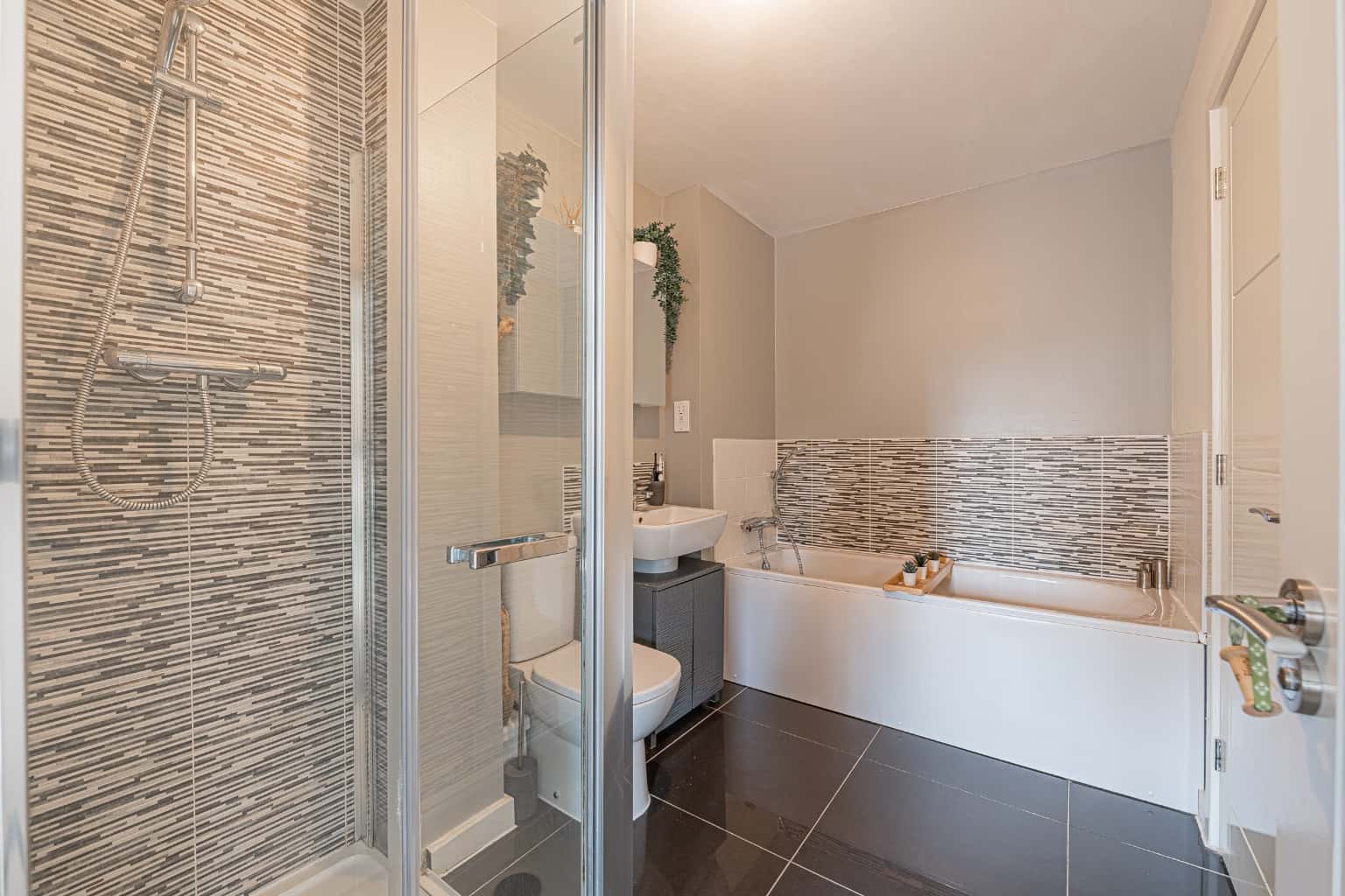 Charming Two Bedroom Home in Northstowe, Ideal for First-Time Buyers Property image 12